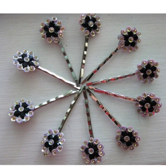 Black and Silver Bobby Pins  B-16 - Picture 2 of 4